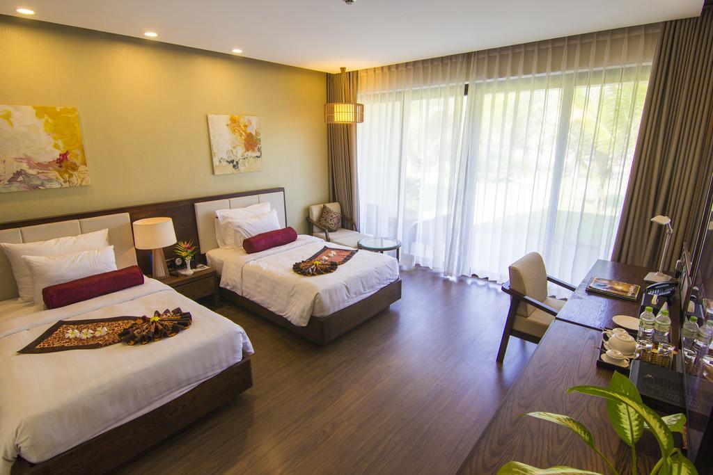 HƯƠNG PHONG - HỒ CỐC BEACH RESORT  4