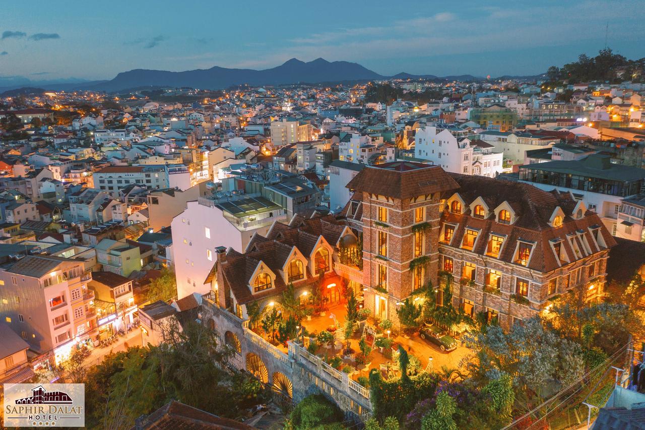 SAPHIR DA LAT 