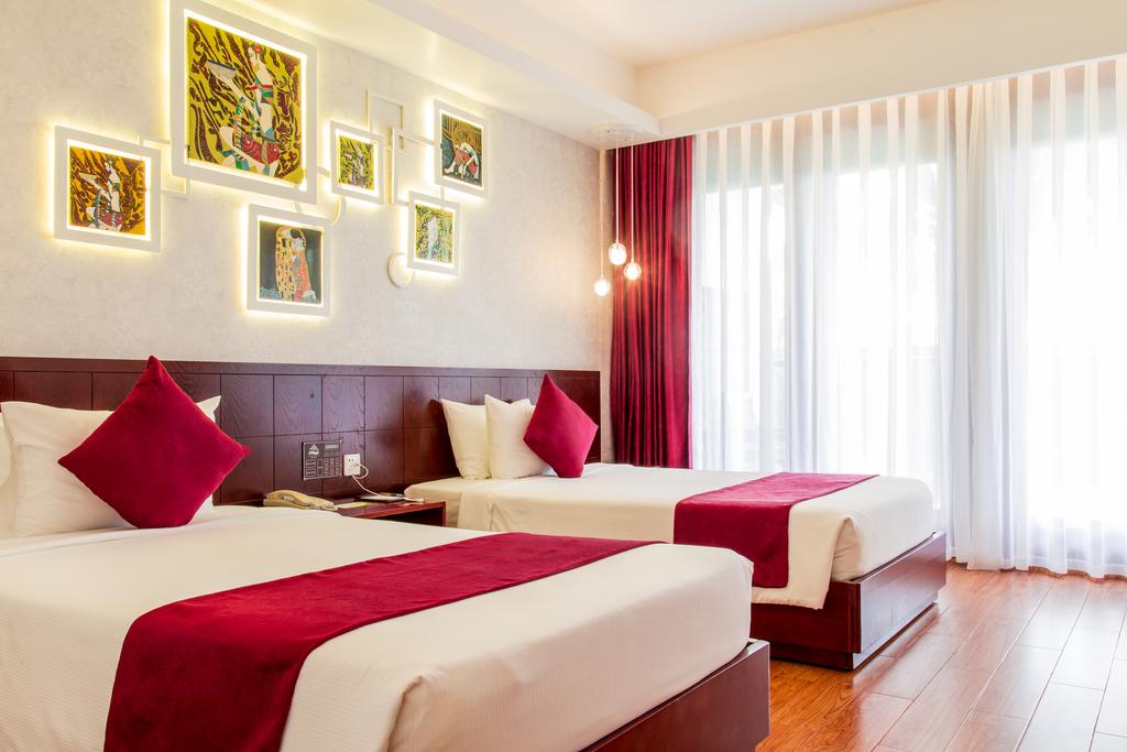 CARMELINA BEACH RESORT 5