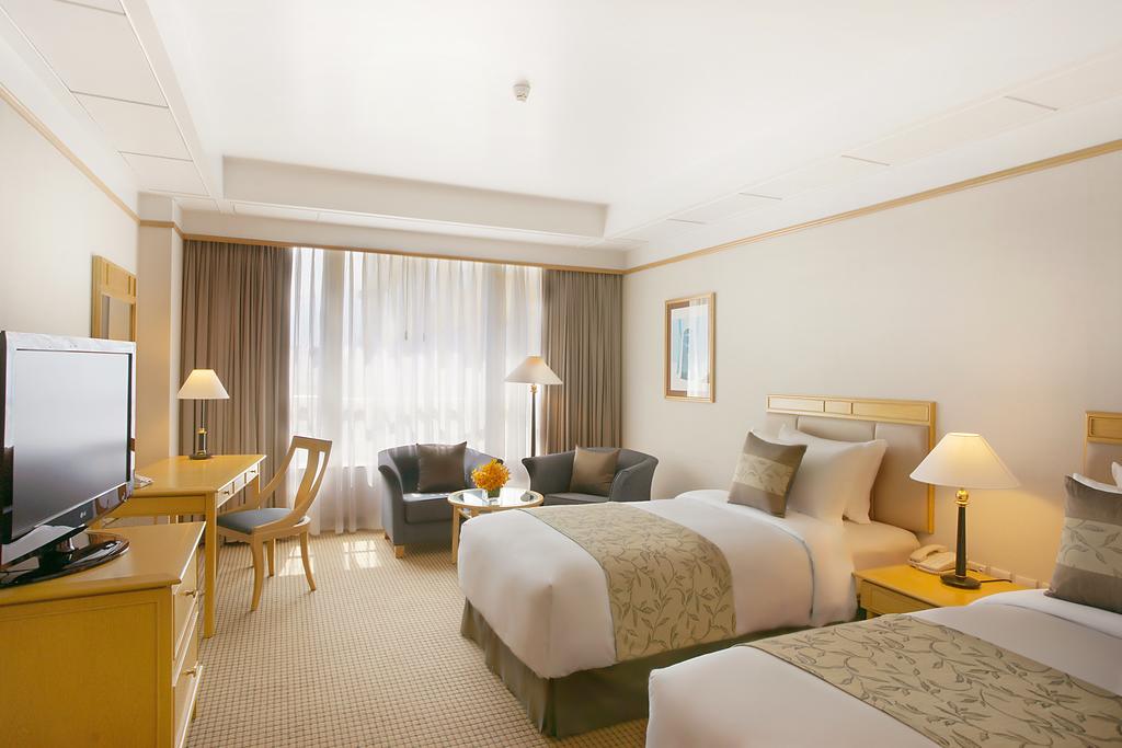 NEW WORLD SAIGON 2
