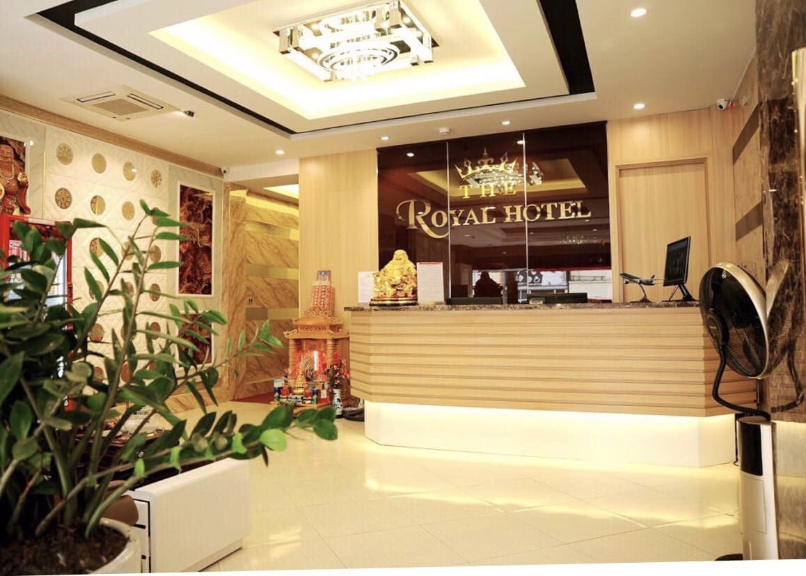KHÁCH SẠN HOÀNG GIA 4