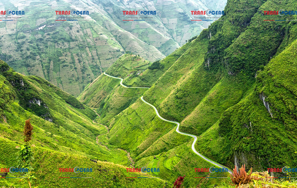 TOUR MIỀN BẮC | HÀ NỘI – HÀ GIANG – ĐỒNG VĂN – CAO BẰNG – THÁC BẢN GIỐC – BA BỂ 2